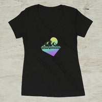 Geometric Mountain Nature Outdoor Graphic Screen Print V-Neck T-Shirt
