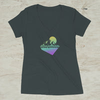 Geometric Mountain Nature Outdoor Graphic Screen Print V-Neck T-Shirt